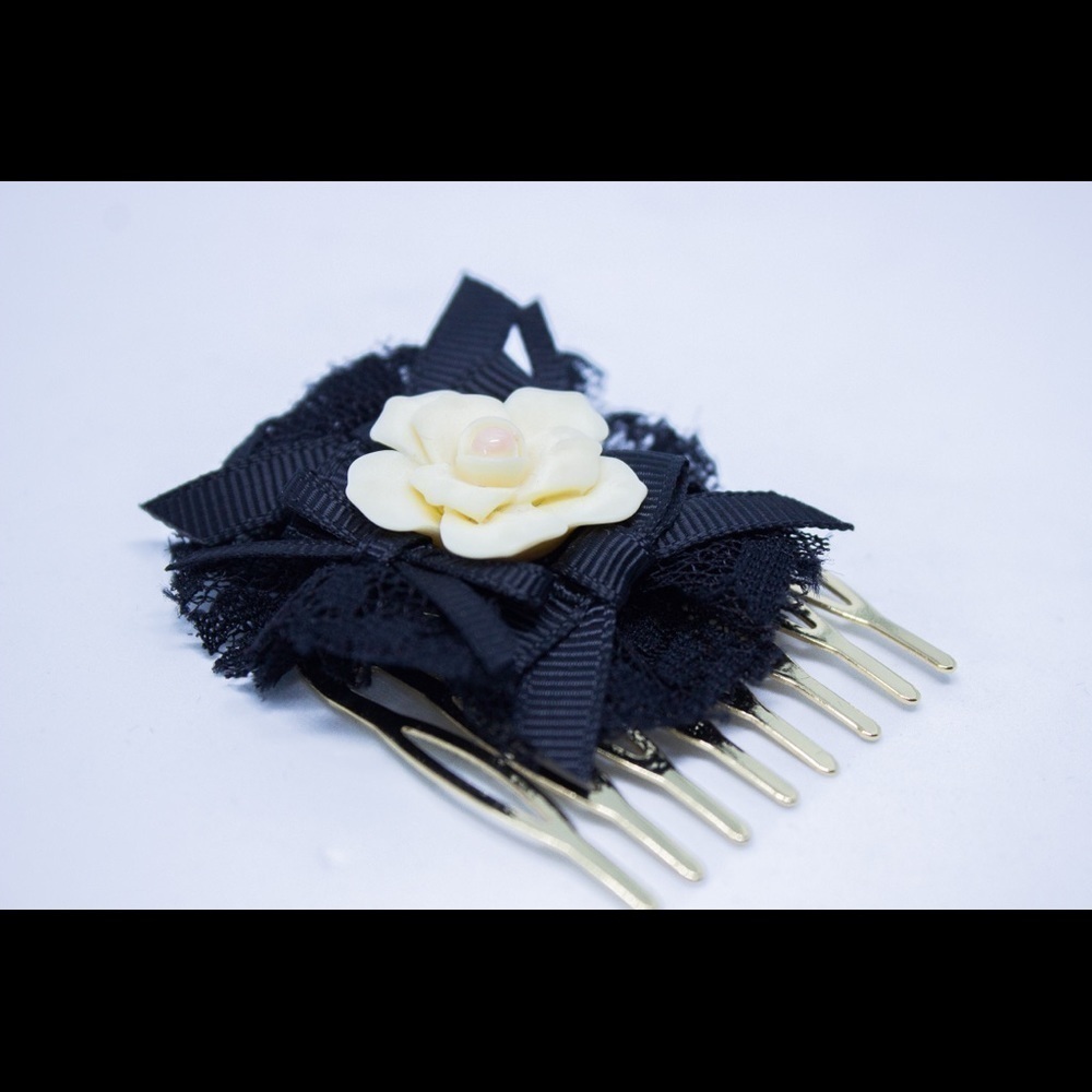 DOLCE AND GABBANA HAIR PIECE - Picture 6 of 6